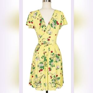 Gorgeous Trashy Diva Berry Chantilly Camilla Dress Size 10